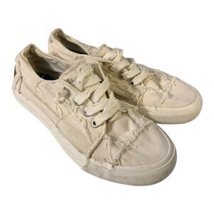 Blowfish Malibu Sneaker Women’s Sz 7 Ivory Canvas Cotton Slip on Distressed